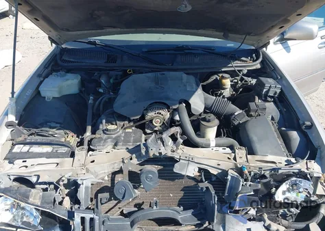 2002 Lincoln Town Car Executive from USA, damaged, VIN 1LNHM81W72Y632938